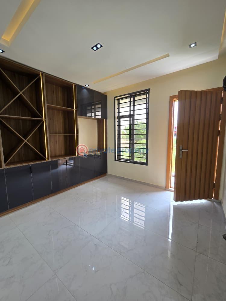 The most spacious and luxurious 5 bed detached duplex + bq - 16 5 bedroom Detached Duplex For Sale Ajah Lagos - 16