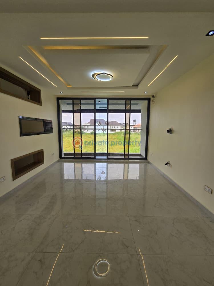 The most spacious and luxurious 5 bed detached duplex + bq - 7 5 bedroom Detached Duplex For Sale Ajah Lagos - 7