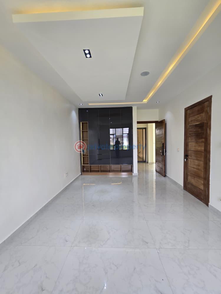 The most spacious and luxurious 5 bed detached duplex + bq - 17 5 bedroom Detached Duplex For Sale Ajah Lagos - 17