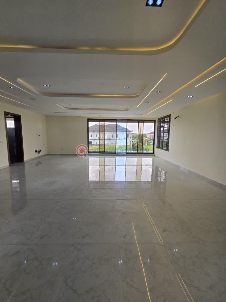 The most spacious and luxurious 5 bed detached duplex + bq - 10 5 bedroom Detached Duplex For Sale Ajah Lagos - 10