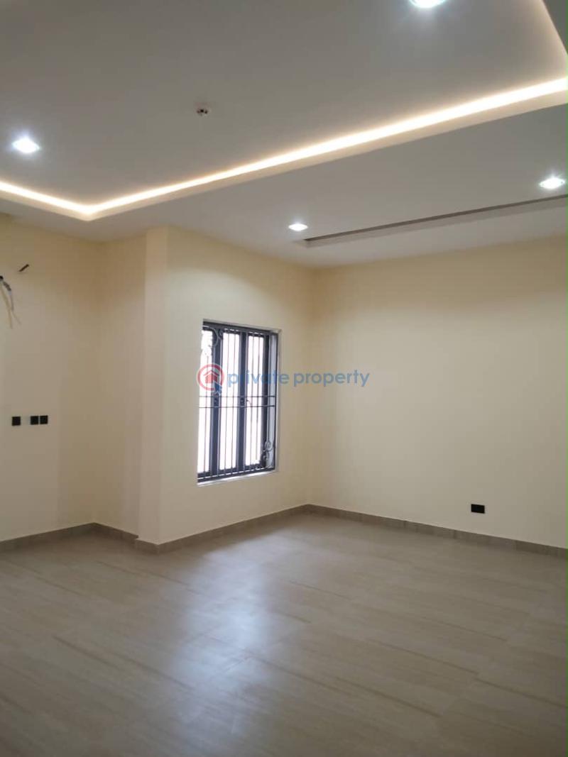7 bedroom Duplex For Sale Guzape Abuja Phase 1  - 6
