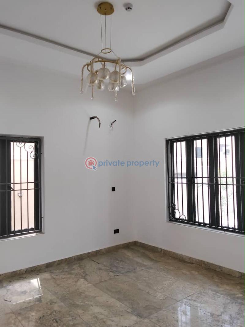 7 bedroom Duplex For Sale Guzape Abuja Phase 1  - 13