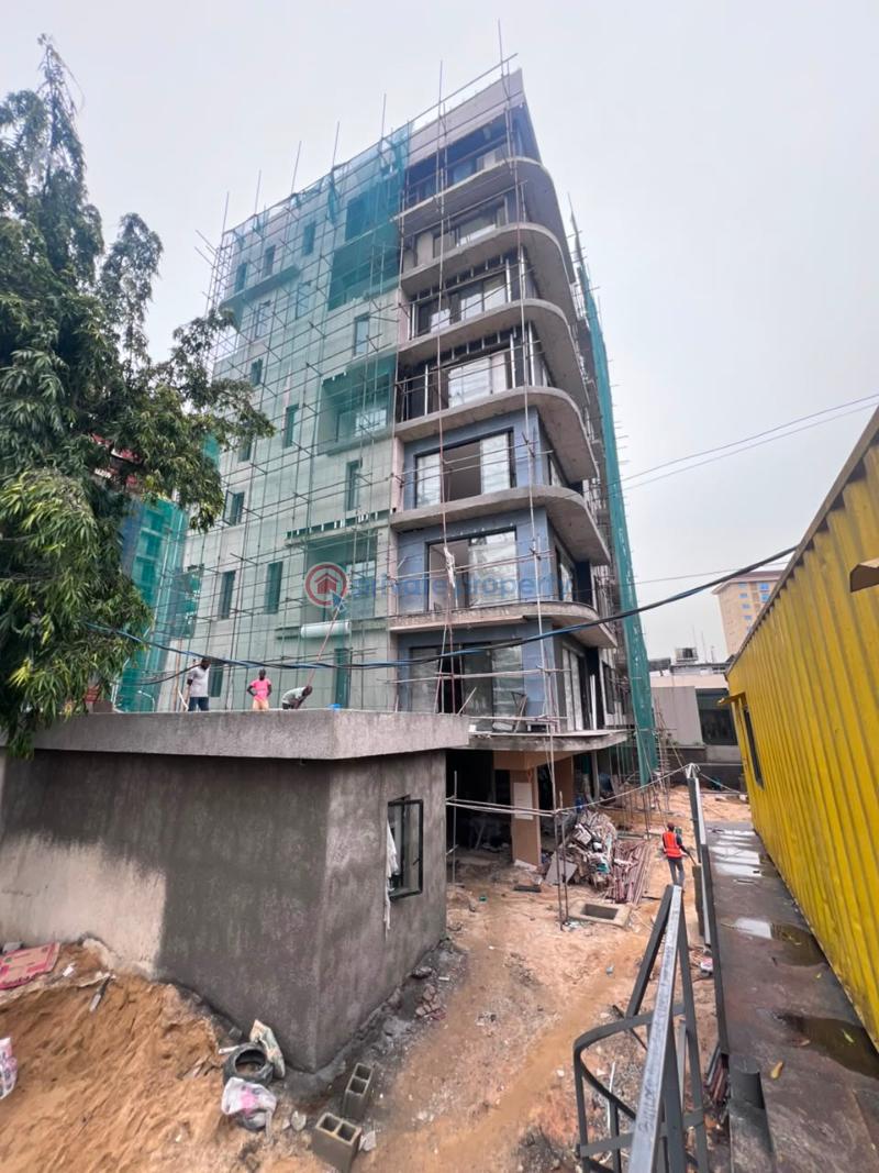 3 bedroom Shared Apartment For Sale . Ikoyi Lagos - 0