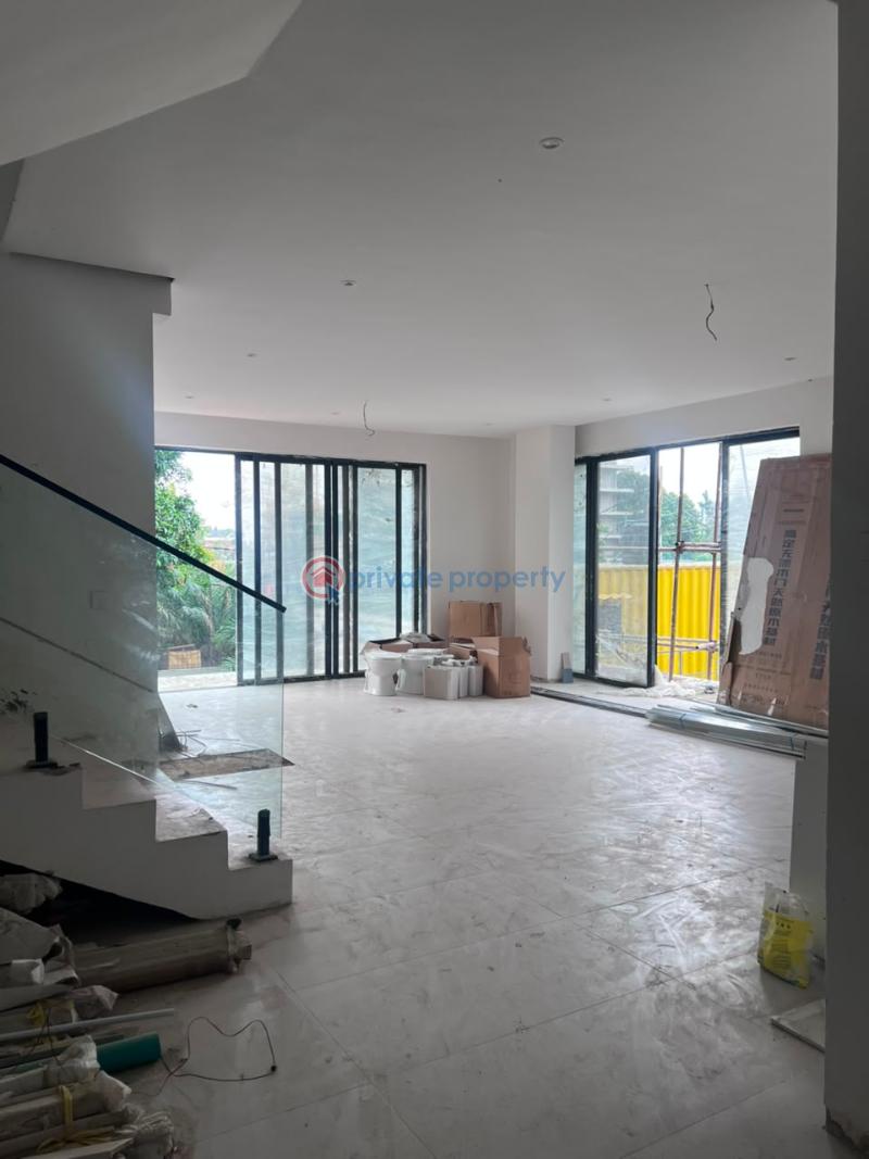 3 bedroom Shared Apartment For Sale . Ikoyi Lagos - 4