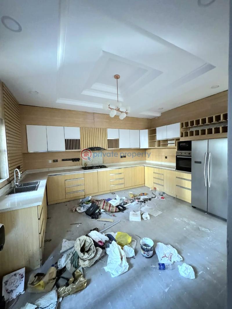 This beautiful 5 𝐁𝐄𝐃𝐑𝐎𝐎𝐌 terraced 𝐃𝐔𝐏𝐋𝐄𝐗 - 2 5 bedroom Terraced Duplex For Rent Ikate Elegushi Lekki Lagos - 2