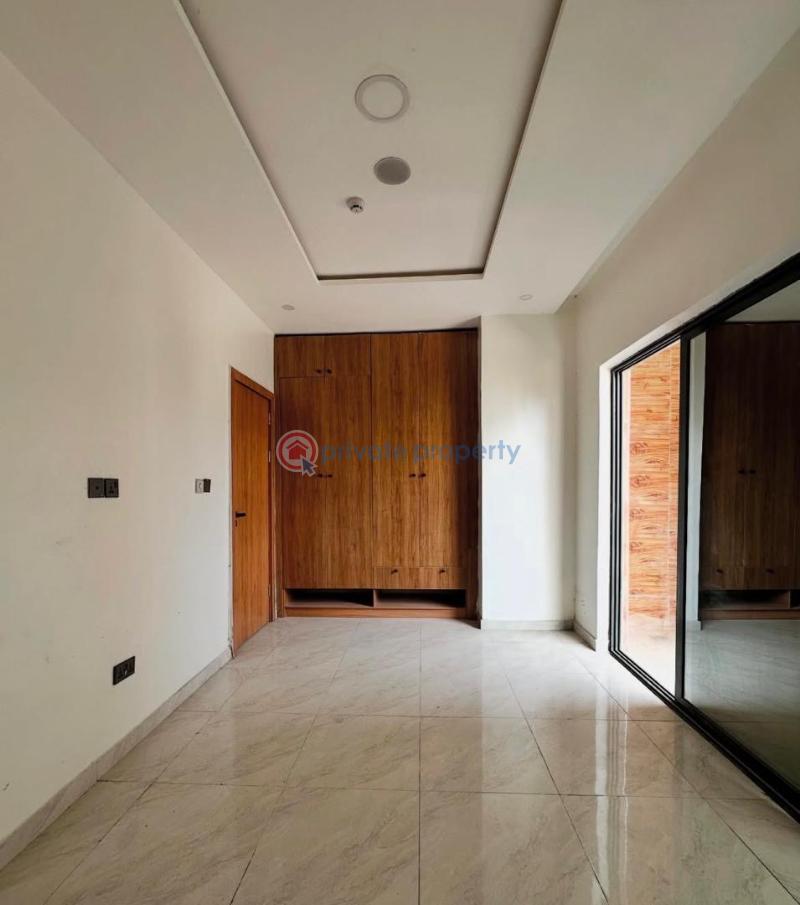 3 bedroom Flat & Apartment For Sale Ikate Elegushi Lekki Lagos - 2
