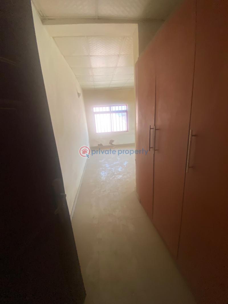 4 bedroom Detached Duplex For Sale Gwarimpa Abuja Phase 3  - 2