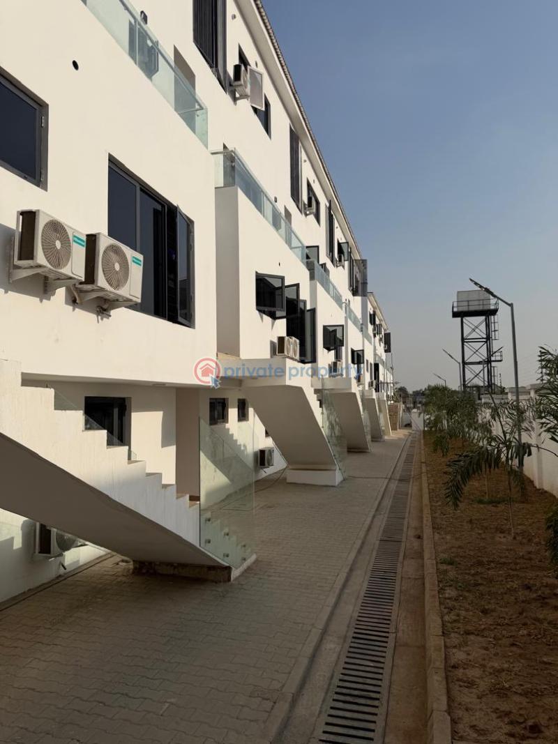 3 bedroom Terraced Duplex For Rent Maitama Abuja Phase 1  - 1