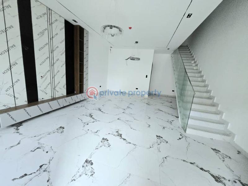 This luxurious 4 bedroom terraced duplex - 17 4 bedroom Terraced Duplex For Sale Lekki Phase 1 Lagos - 17