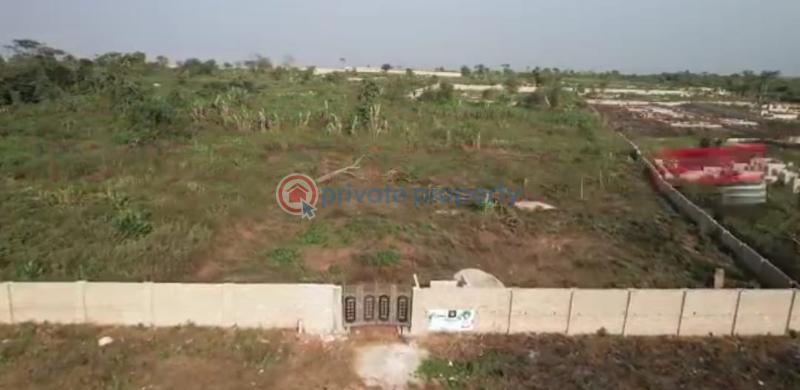 Land For Sale Ilara Behind St Augustine University Ikorodu Lagos - 1