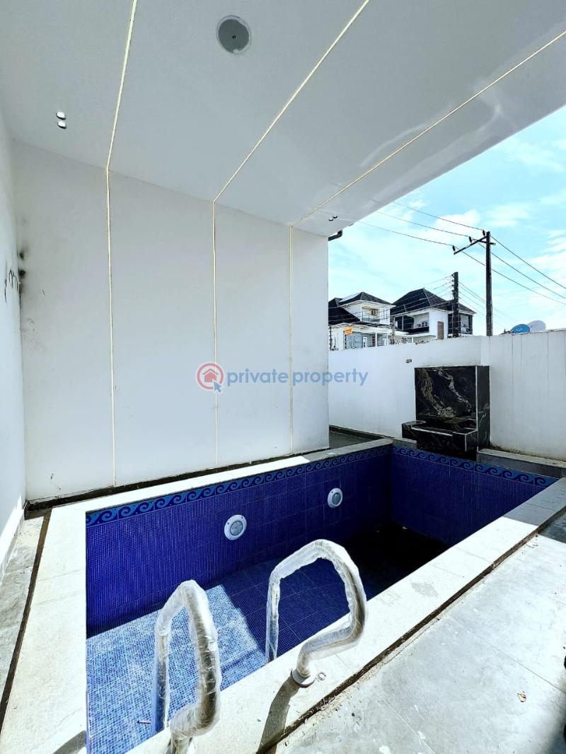 5 bedroom Detached Duplex For Sale Chevron Drive Lekki Lagos - 2