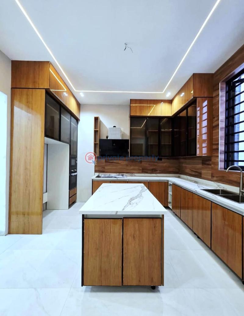 5 bedroom Detached Duplex For Sale Chevron Drive Lekki Lagos - 8