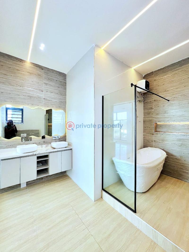 5 bedroom Detached Duplex For Sale Chevron Drive Lekki Lagos - 12