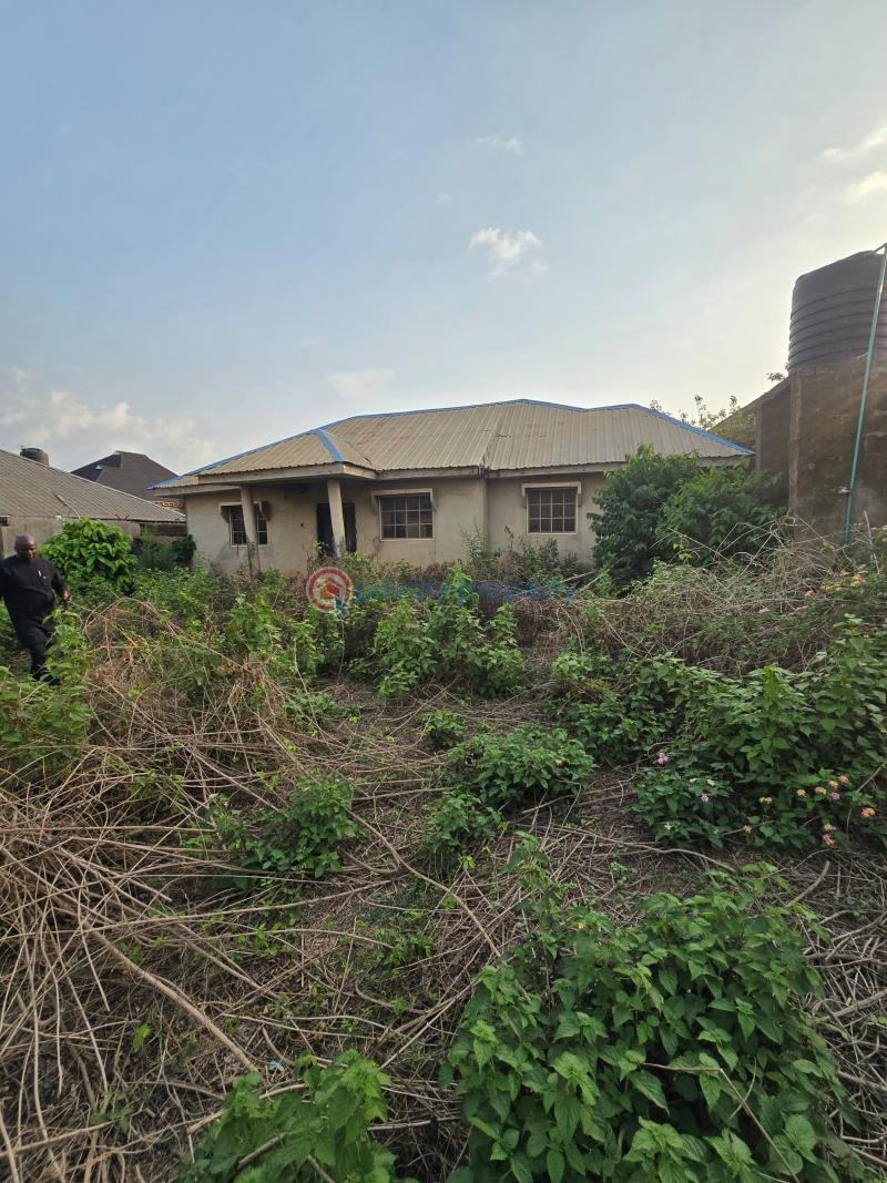 House For Sale Akala Akobo Estate*. Ibadan Oyo - 0