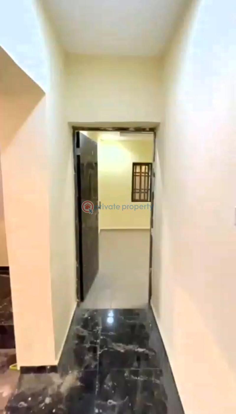 Bungalow For Sale Ijako Sango Ogun State,few Minutes Drive To Lagos State. Sango Ota Ogun - 3