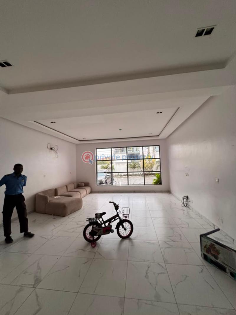 3 bedroom Block Of Flats For Rent Lekki Phase 1 Lagos - 1