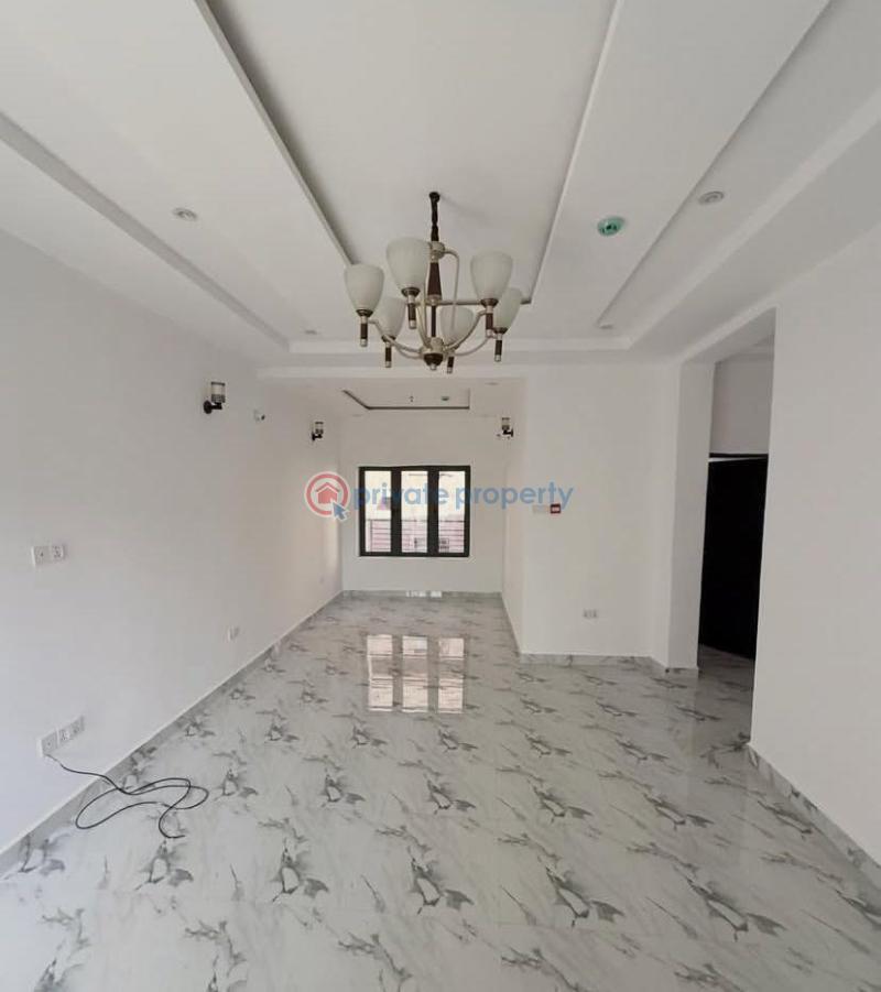 3 bedroom Townhouse For Sale Wuye Abuja Phase 2  - 1