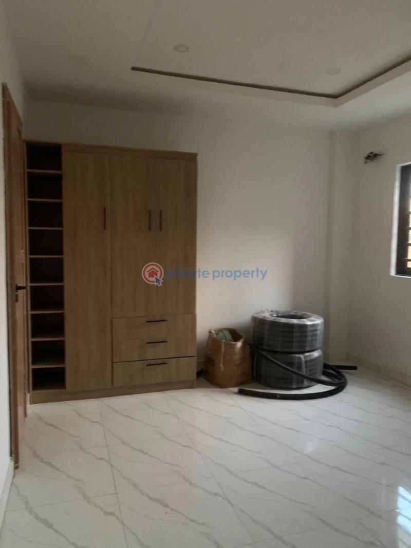 3 bedroom Flat & Apartment For Sale Phase 1 Lekki Lagos - 10