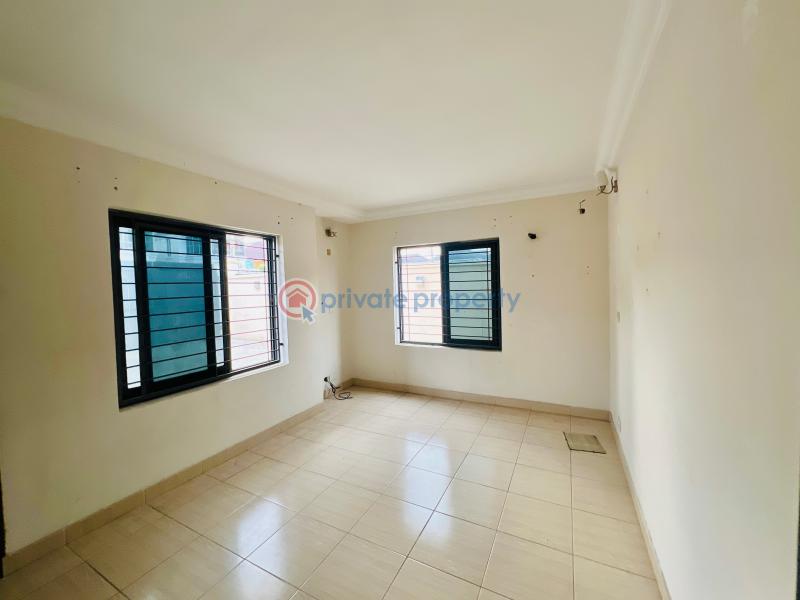 3 bedroom Block Of Flats For Rent A Prime Location In Osapa Lekki Lagos Osapa Lekki Lagos - 12
