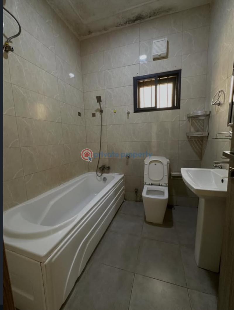 3 bedroom Townhouse For Sale Jahi Abuja Phase 2  - 2