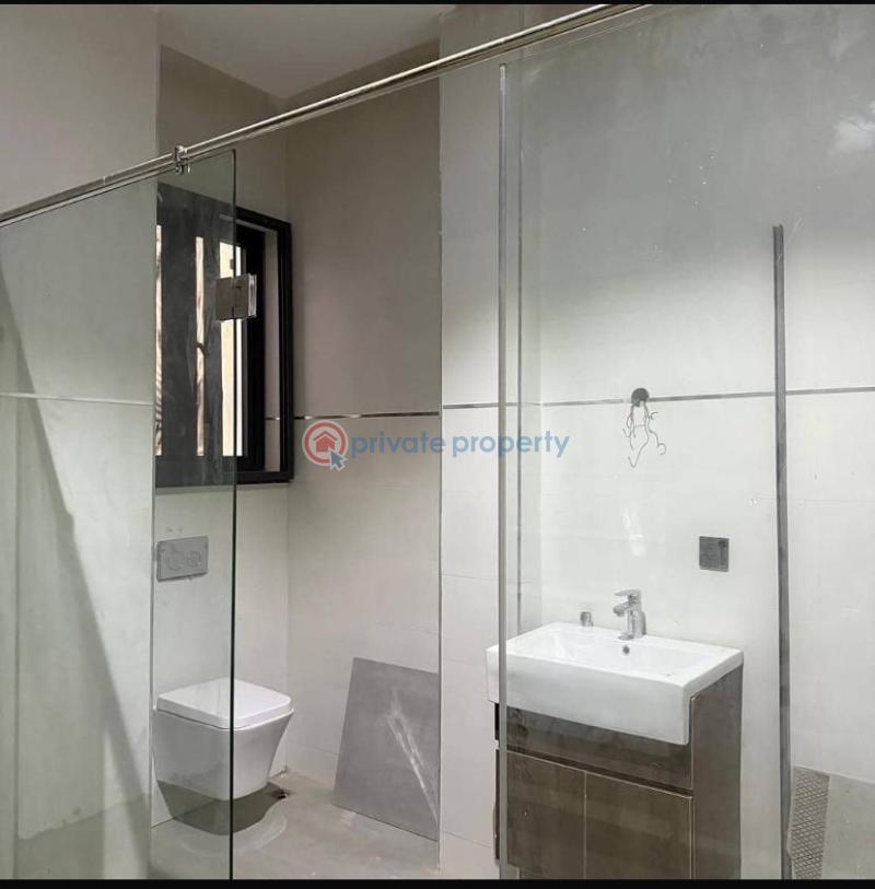 3 bedroom Townhouse For Sale Guzape Abuja Phase 1  - 5