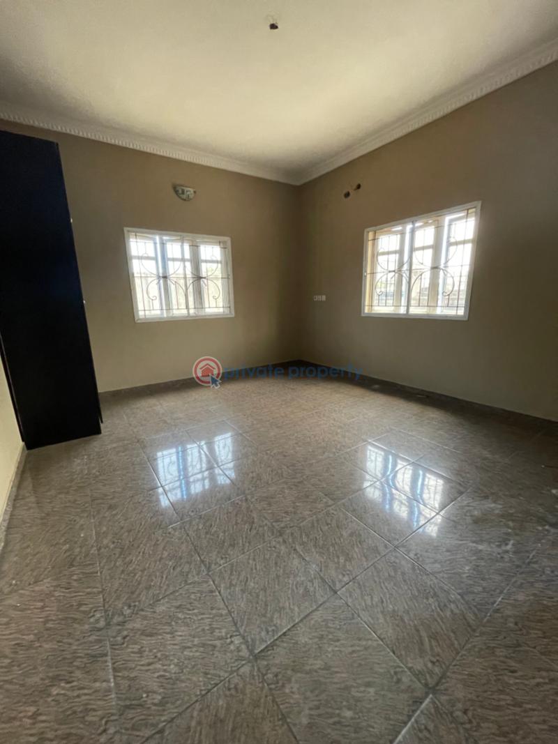3 bedroom Block Of Flats For Rent Abijo, Gra Abijo Ajah Lagos - 10