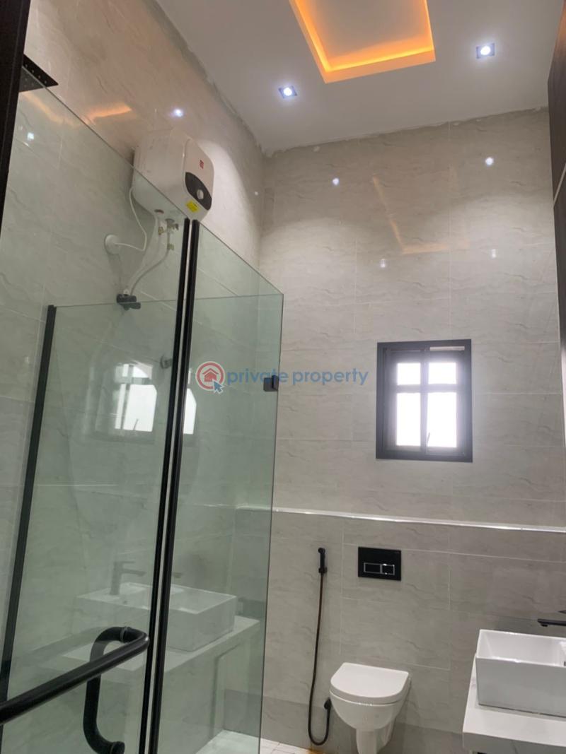 3 bedroom Flat & Apartment For Rent Phase 1 Lekki Lagos - 9