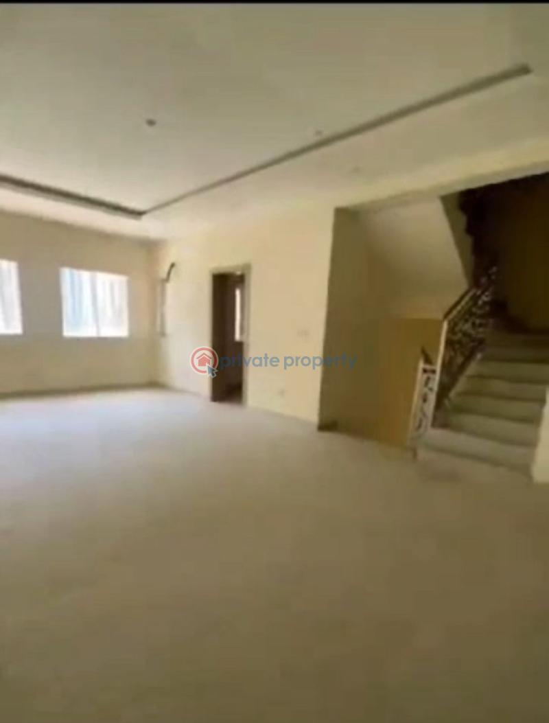 3 bedroom Terrace For Sale Ashbell Apartments, Alpha Beach Road, Chevron Lekki Lagos - 6