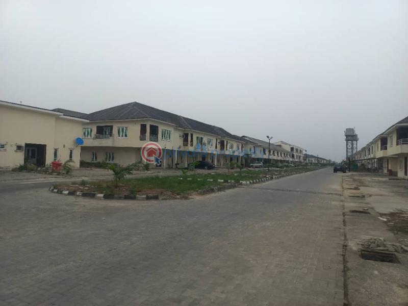 3 bedroom Detached Bungalow For Sale Meridian Park Estate Awoyaya Ajah Lagos - 5