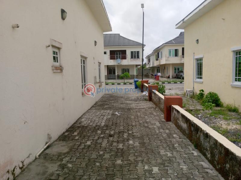 3 bedroom Detached Bungalow For Rent Meridian Park Estate Awoyaya Ajah Lagos - 1