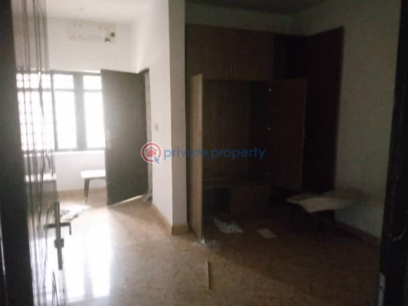 3 bedroom Detached Bungalow For Rent Peak Park Estate, Oribanwa Awoyaya Ajah Lagos - 3