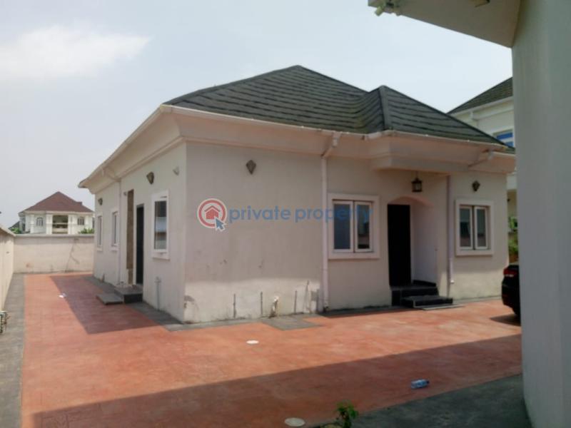 3 bedroom Detached Bungalow For Rent Mayfair Gardens Estate Awoyaya Ajah Lagos - 12