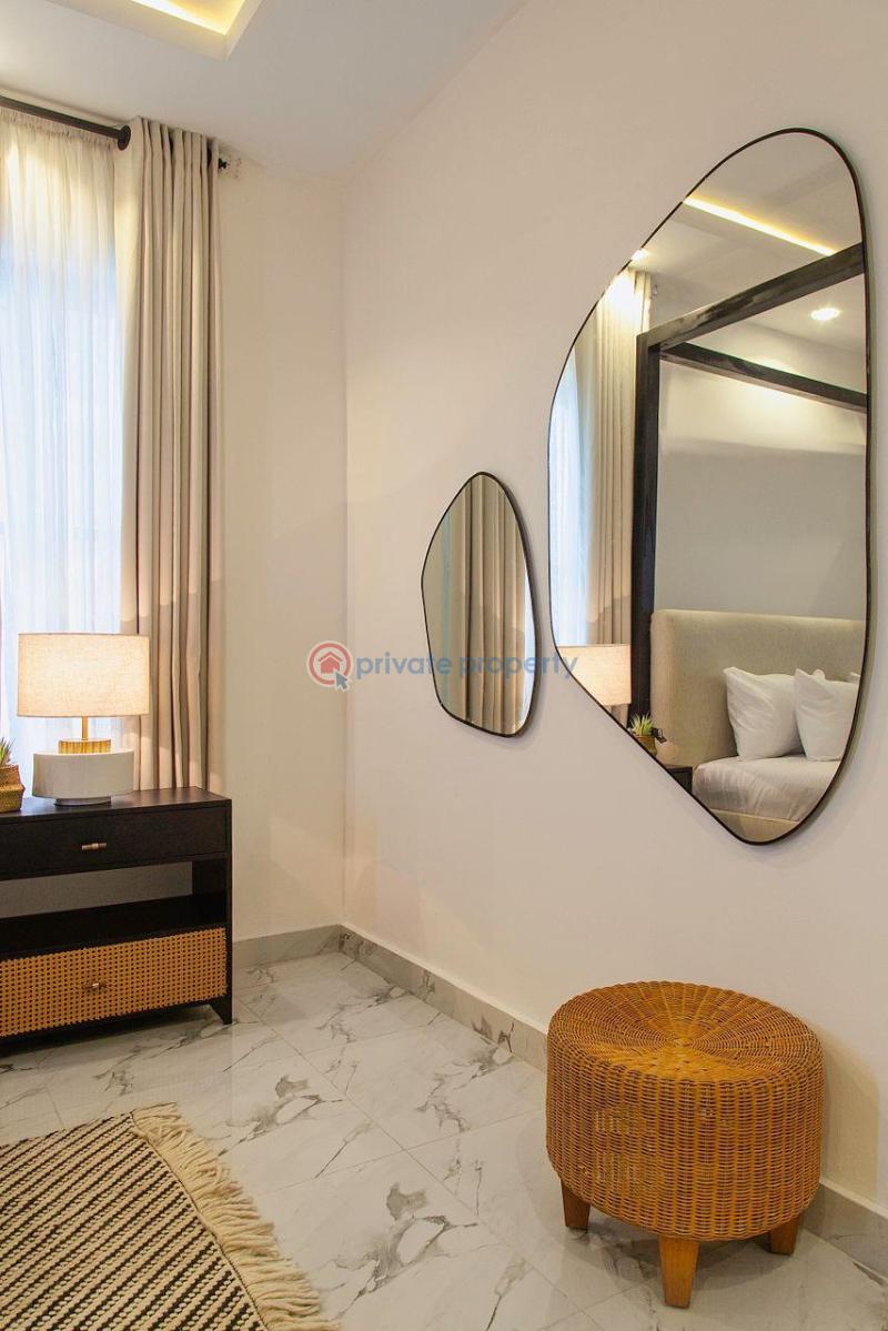 Three bedrooms service apartment - 2 3 bedroom Block Of Flats Short let Admiralty Way Lekki Lekki Phase 1 Lagos - 2