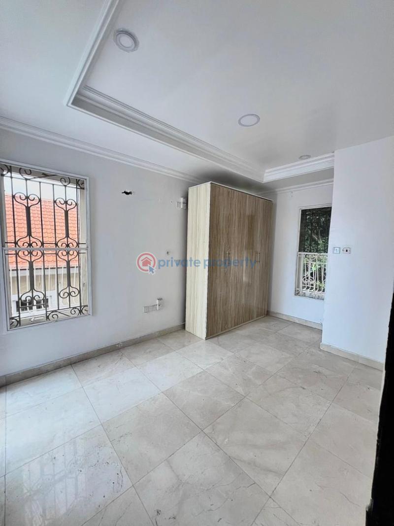Three(3) bedroom apartment • lekki phase one • ₦12m/year - 1 3 bedroom Block Of Flats For Rent Lekki Phase1 Lagos. Lekki Phase 1 Lagos - 1