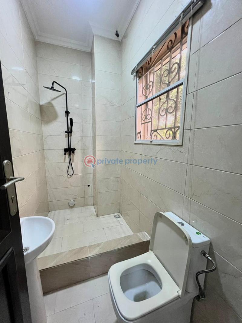 Three(3) bedroom apartment • lekki phase one • ₦12m/year - 4 3 bedroom Block Of Flats For Rent Lekki Phase1 Lagos. Lekki Phase 1 Lagos - 4