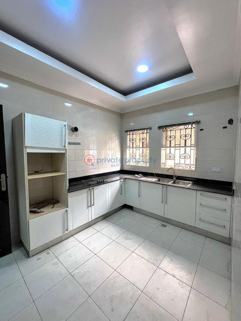 Three(3) bedroom apartment • lekki phase one • ₦12m/year - 3 3 bedroom Block Of Flats For Rent Lekki Phase1 Lagos. Lekki Phase 1 Lagos - 3
