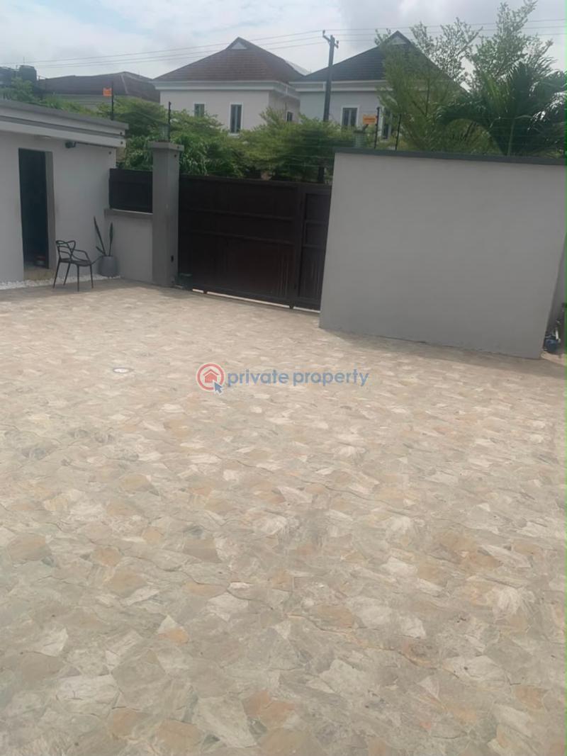 1 bedroom Maisonette For Rent Lekki Phase 1 Lagos - 3