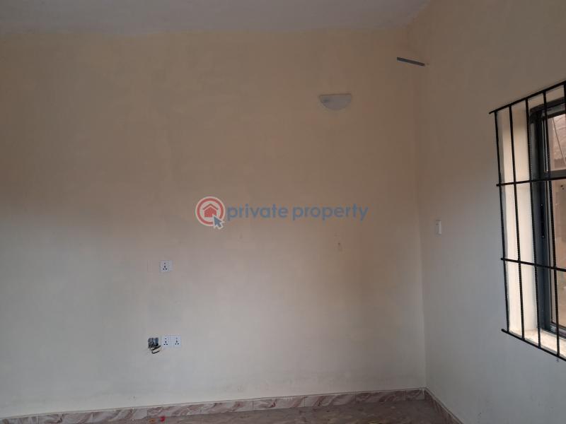 2 bedroom Block Of Flats For Rent Magboro Lagos Extension Ogun - 4