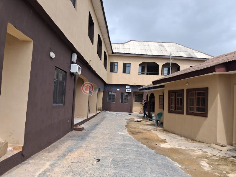 2 bedroom Block Of Flats For Rent Magboro Lagos Extension Ogun - 0