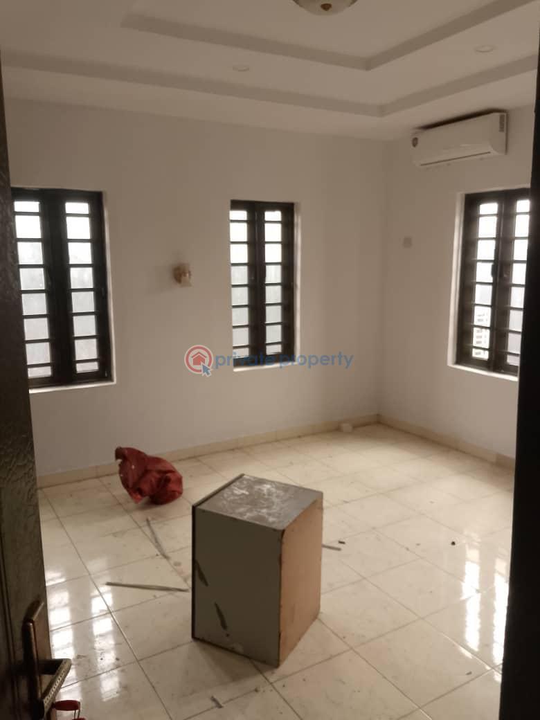 2 bedroom Block Of Flats For Rent Ore Ofe Estate Close To 360 Akala Express Ibadan Oyo - 1