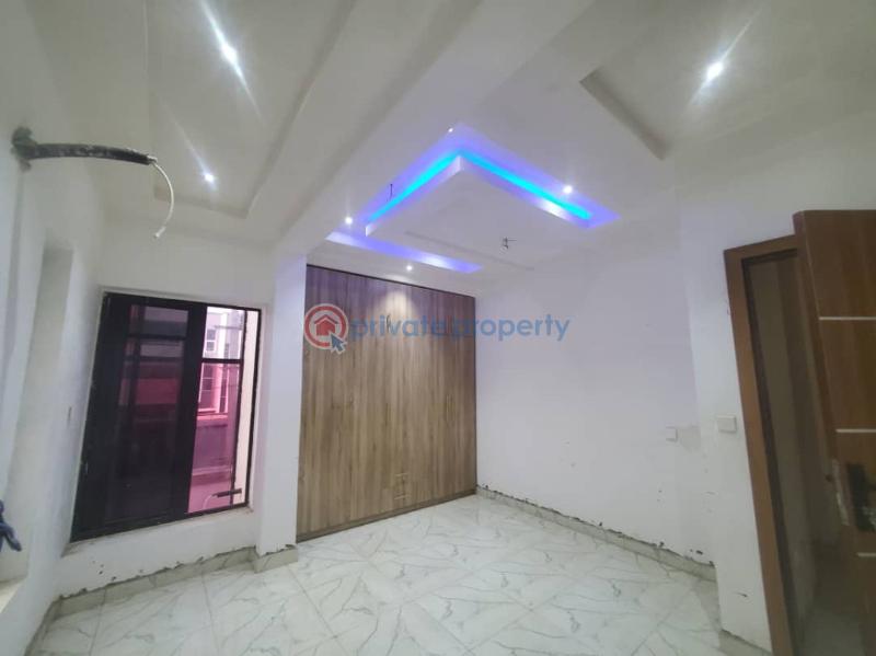 2 bedroom Block Of Flats For Rent Ikate Lekki Lekki Lagos - 9