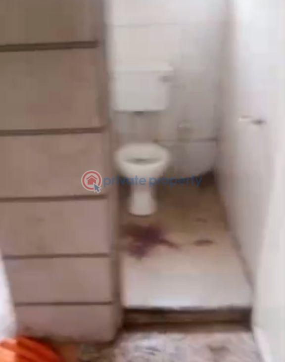 3 bedroom Commercial Property For Rent Ikeja Lagos - 4