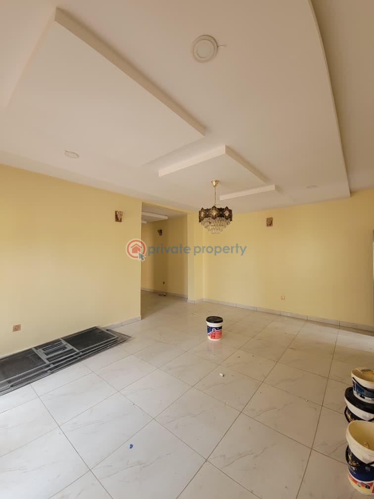 3 bedroom Block Of Flats For Rent Kolapo Ishola Gra Akobo Ibadan Oyo - 1