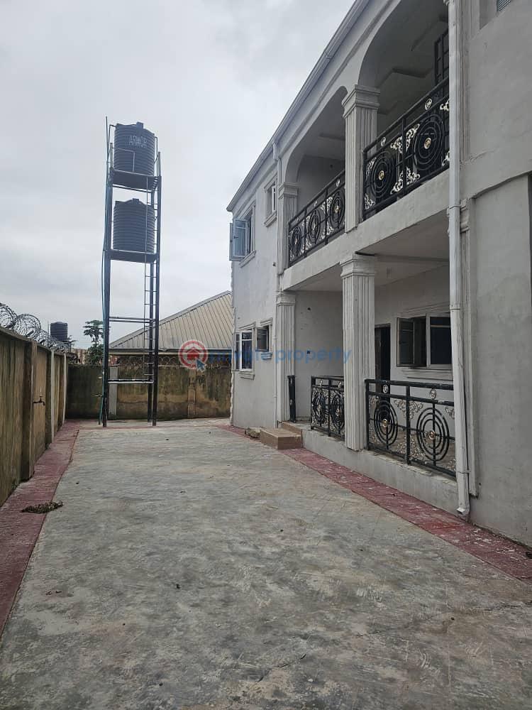 3 bedroom Block Of Flats For Rent Akuru Premier Estate Akala Express Ibadan Oyo - 5