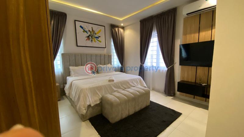 3 bedroom Flat & Apartment For Rent Lekki Phase 1 Lagos - 0