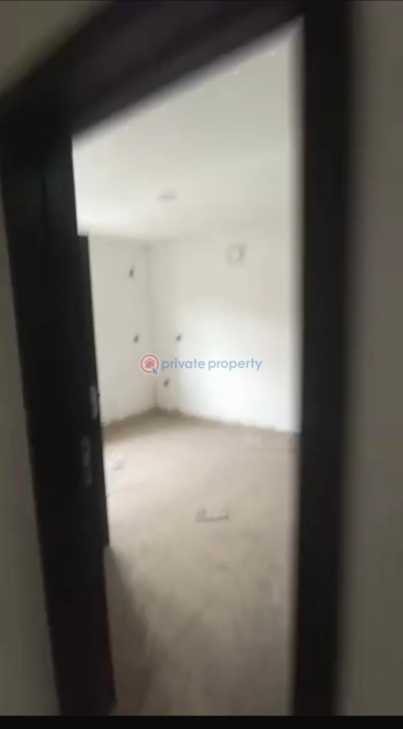 To let  3 units of newly renovated 3 bedroom apartments with all rooms ensuite plus visitors toilet. 95% ready, remainin - 0 3 bedroom Block Of Flats For Rent Ilupeju Lagos - 0