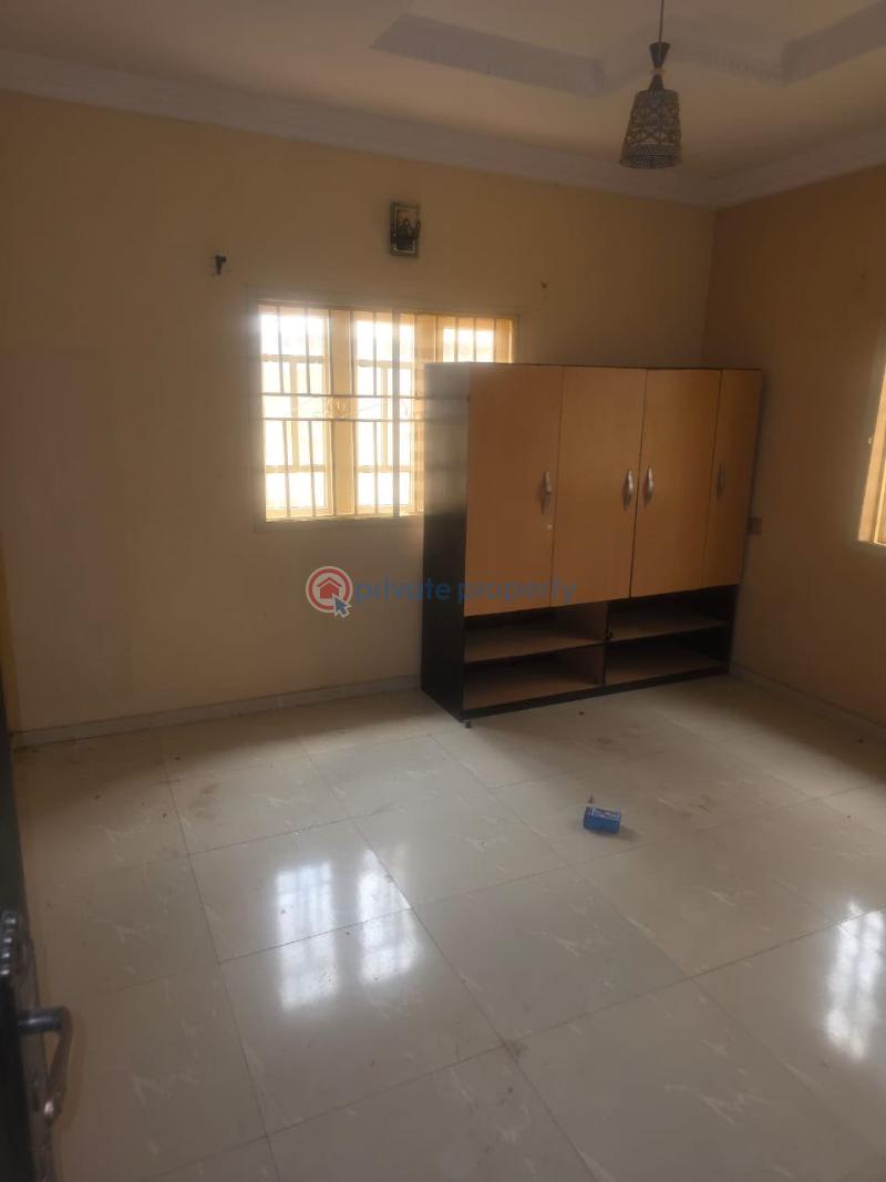 3 bedroom Bungalow For Rent Unity Estate Elebu Akala Express Ibadan Oyo - 1
