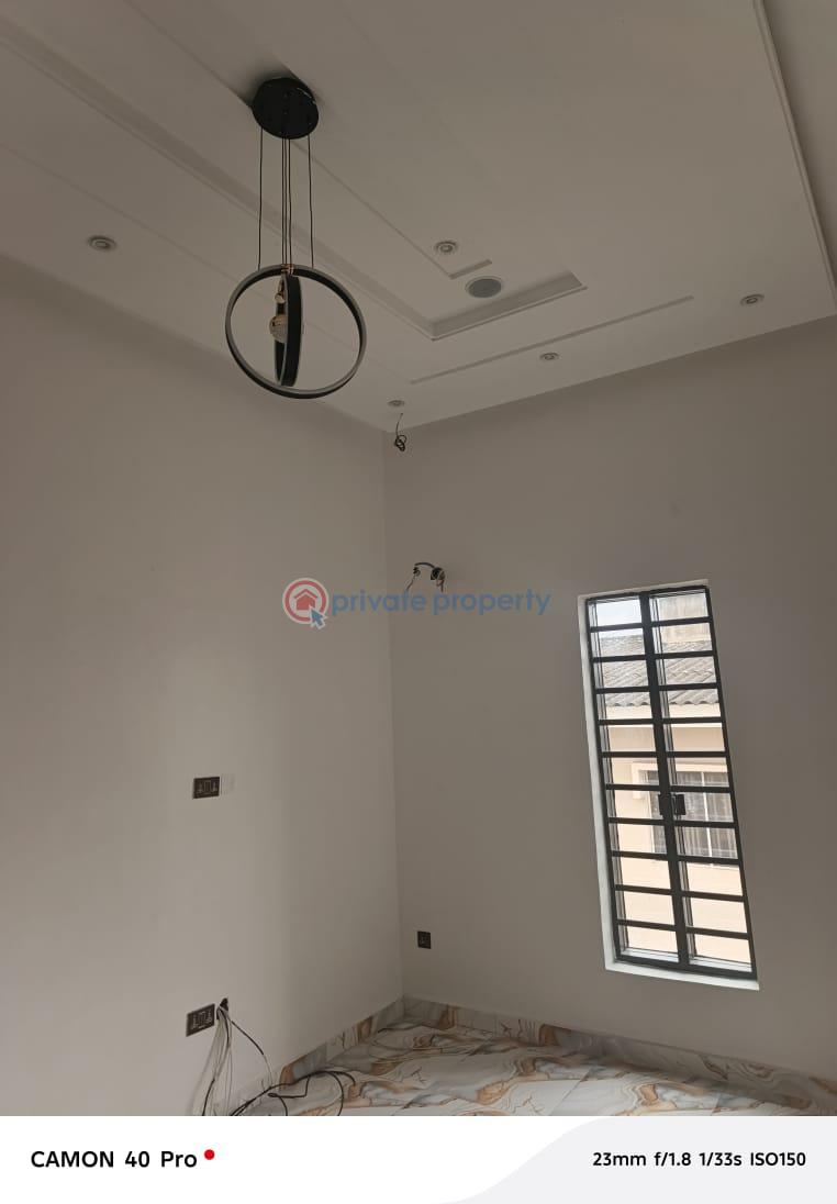 5 bedroom Duplex For Rent Chevron Drive Lekki Lagos - 2