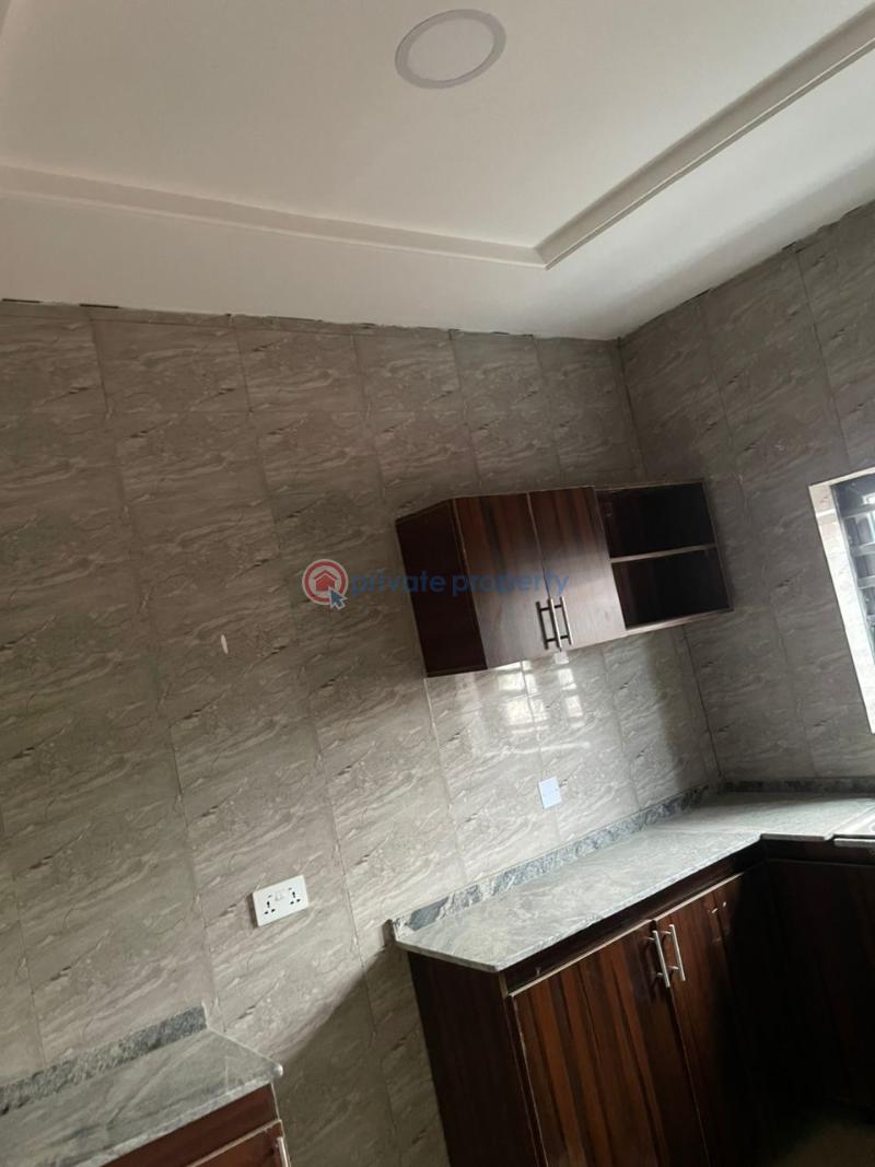2 bedroom Block Of Flats For Rent Fateru,ire Akari Akala Express Ibadan Oyo - 0
