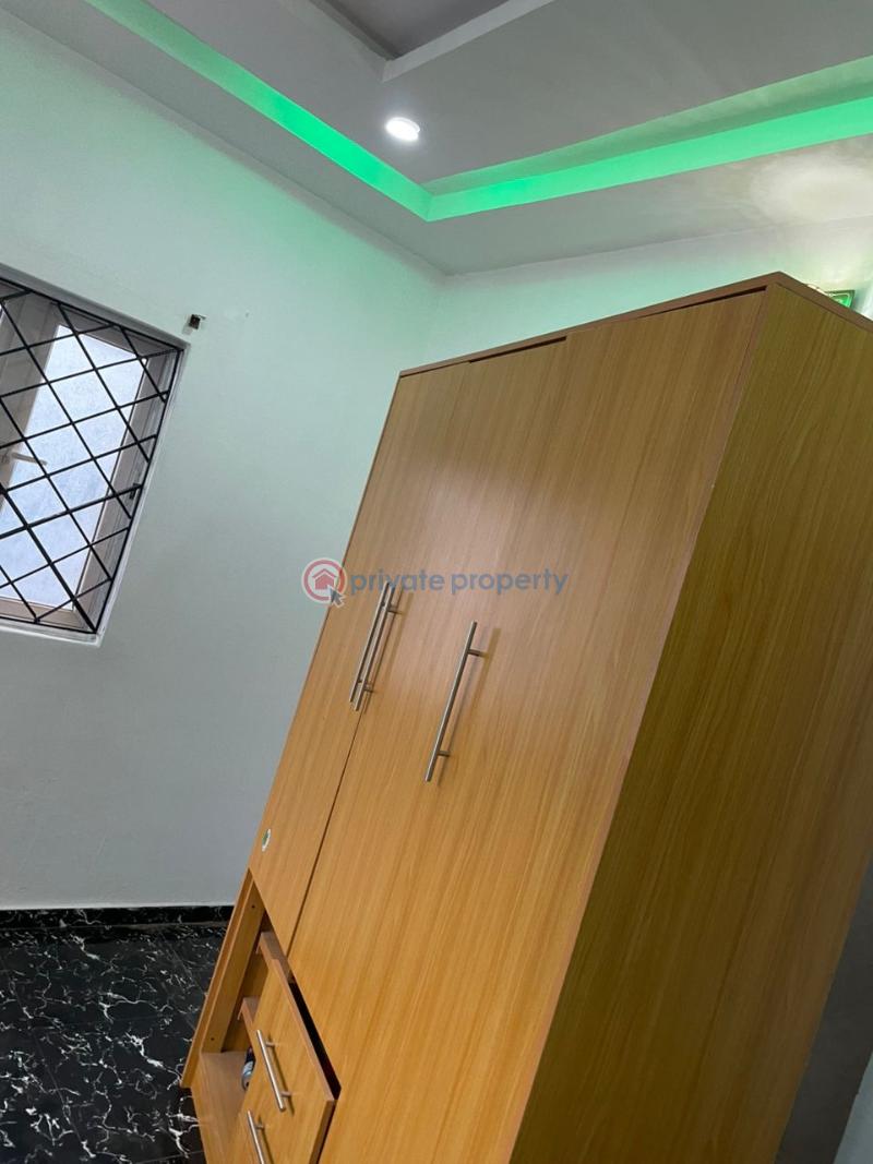 4 bedroom Bungalow For Rent Adeoje Estate Oluyole Extension Akala Express Ibadan Oyo - 11